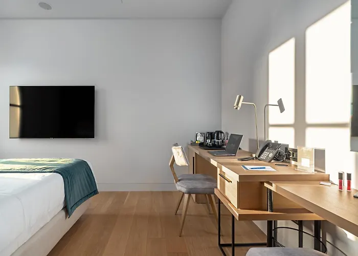 Hellenic Vibes Smart Hotel