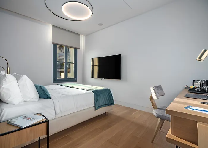 Hellenic Vibes Smart Hotel