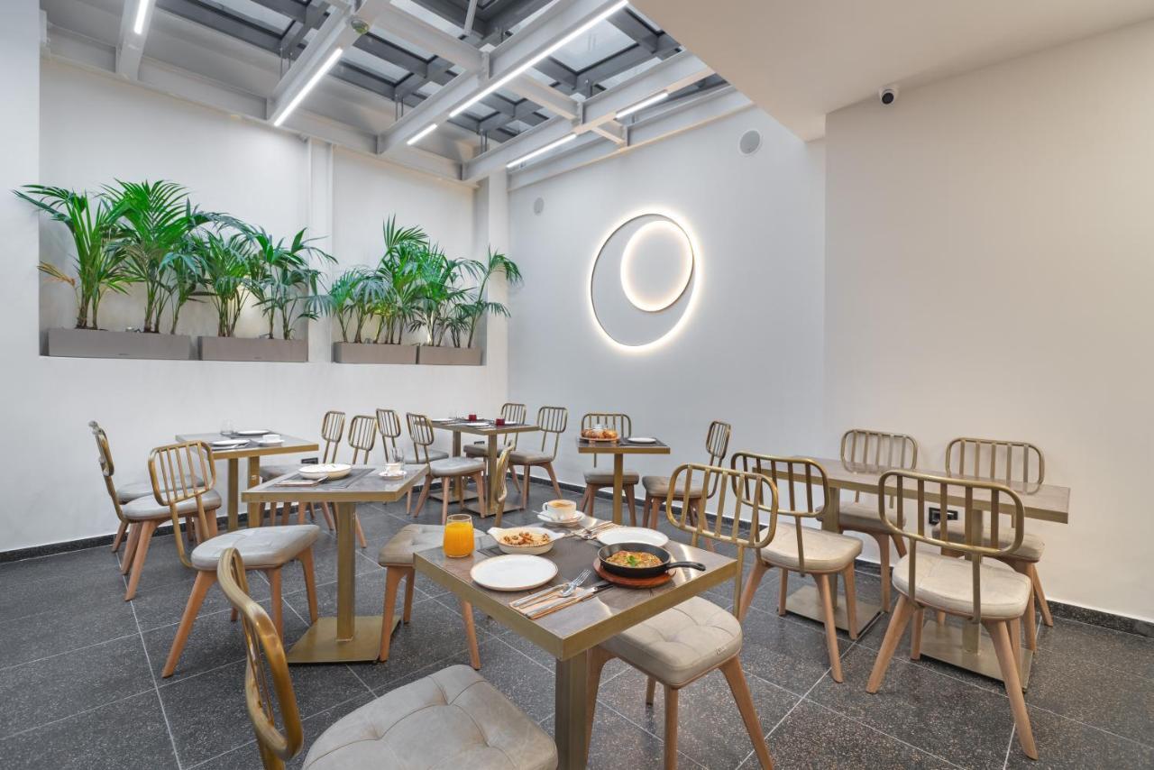 Hellenic Vibes Smart Atena