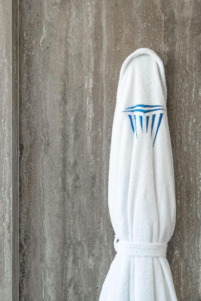 Hellenic Vibes Smart